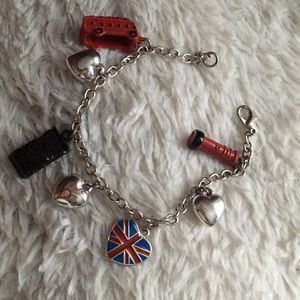 Charm bracelet